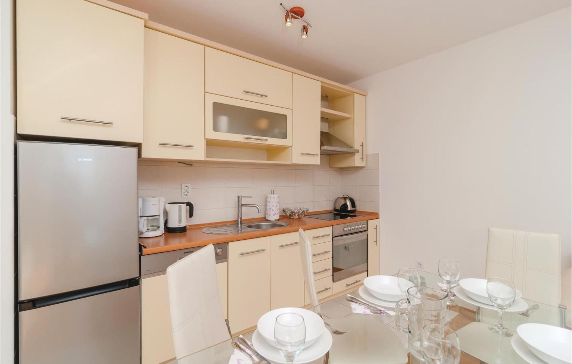 Nice Apartment In Omis With House Sea View Esterno foto