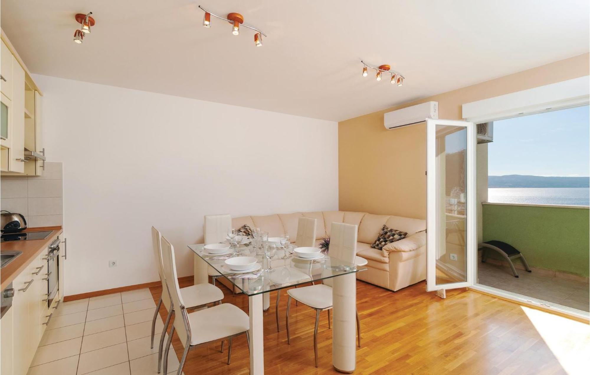 Nice Apartment In Omis With House Sea View Esterno foto