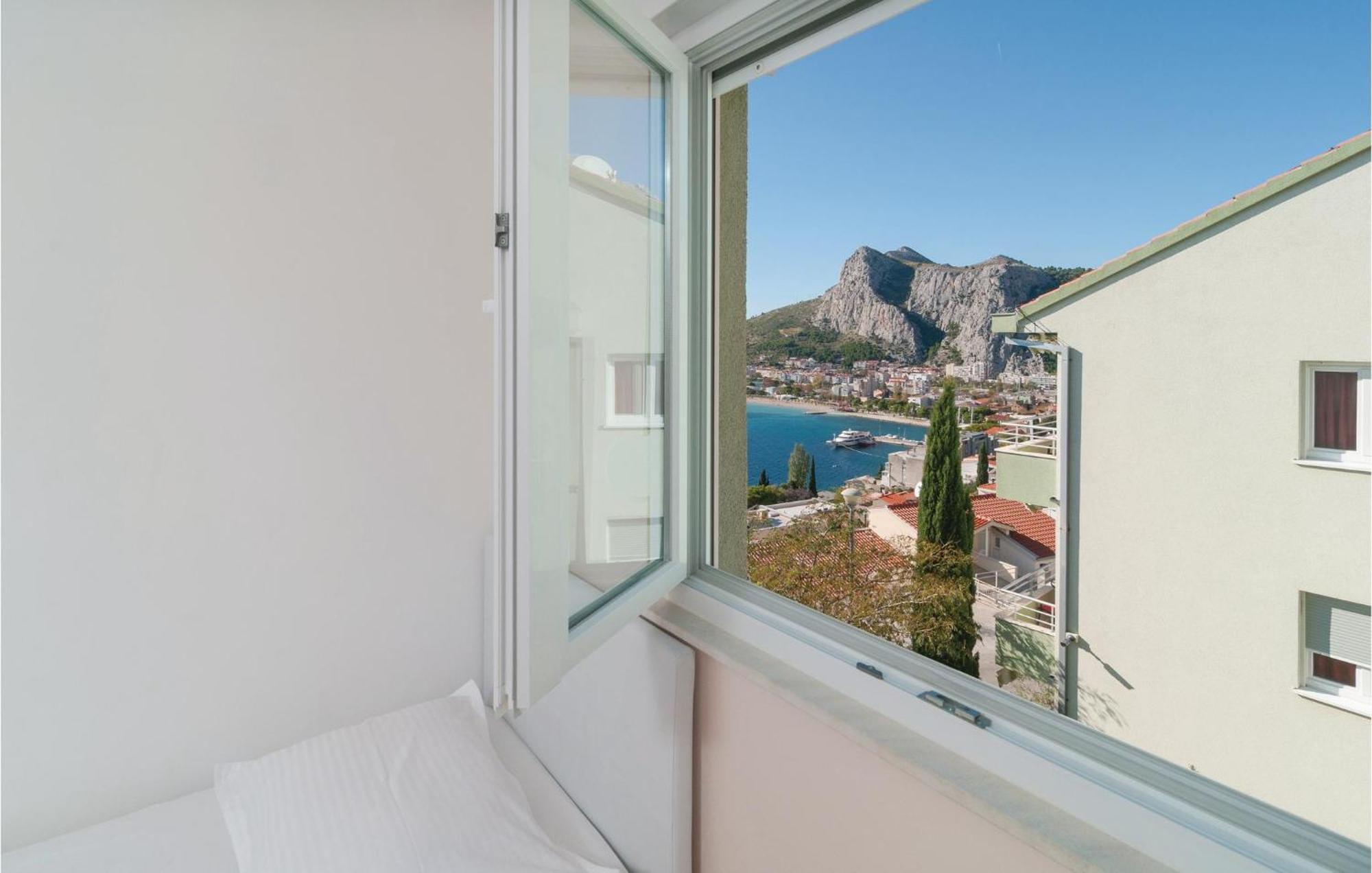 Nice Apartment In Omis With House Sea View Esterno foto