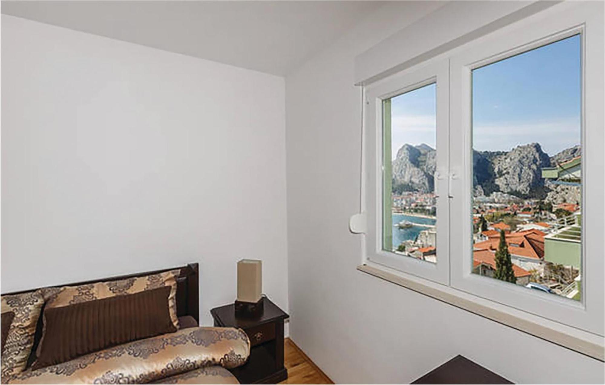 Nice Apartment In Omis With House Sea View Esterno foto